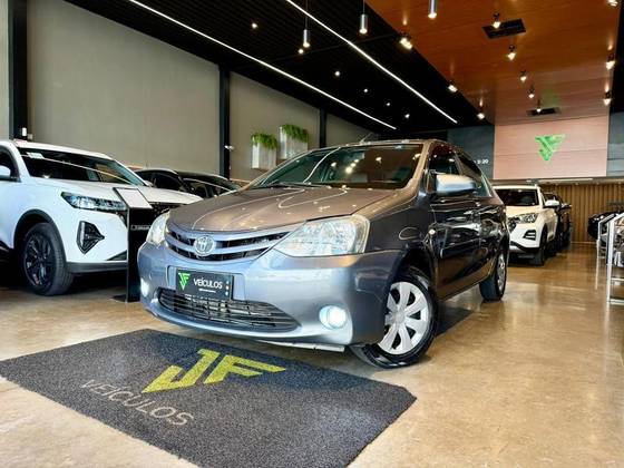TOYOTA ETIOS 1.5 XS SEDAN 16V FLEX 4P MANUAL
